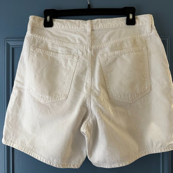 Abercrombie The High Rise Loose Short White - Size 30 - Picture 4 of 5